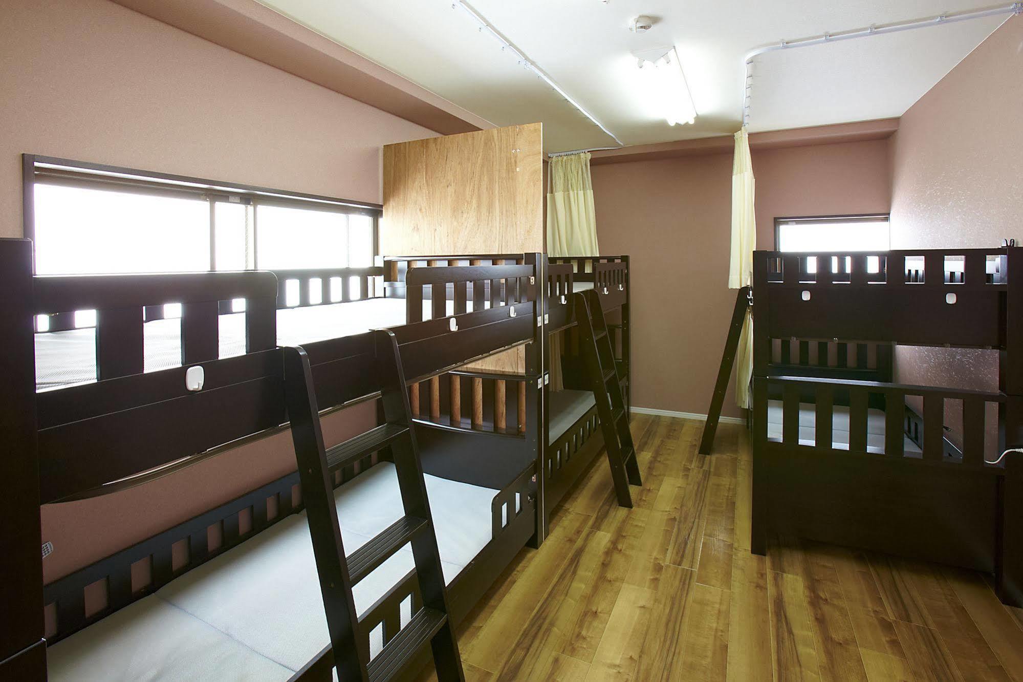 Bonfire Hostel Осака Екстер'єр фото